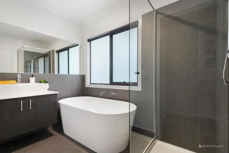 Sixth view of Homely townhouse listing, 1/258 Wonga Road, Warranwood VIC 3134