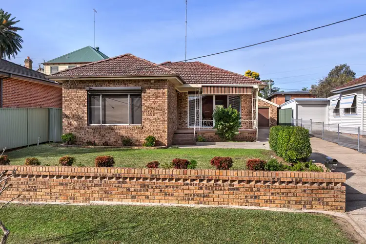 Main view of Homely house listing, 2 Hand Avenue, Penrith NSW 2750