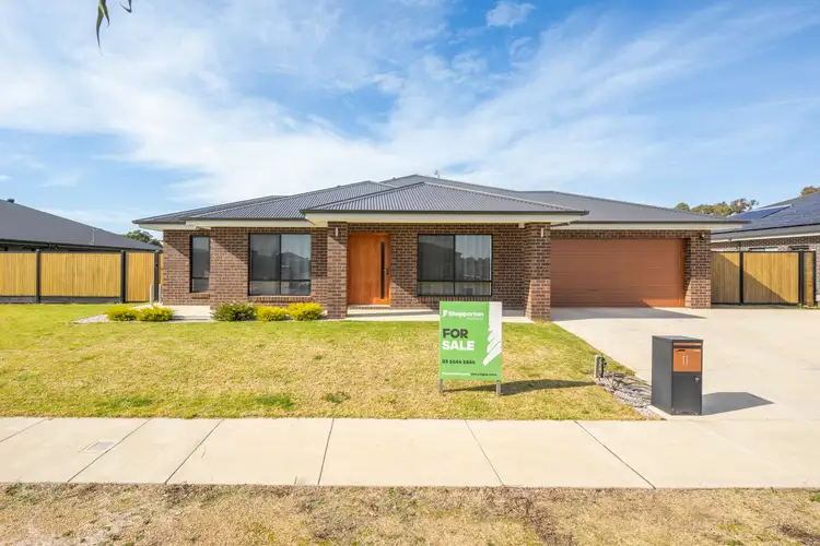 11 Princeton Place, Shepparton North VIC 3631