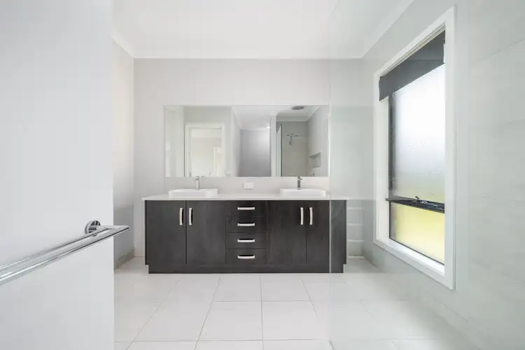 Fifth view of Homely house listing, 11 Princeton Place, Shepparton North VIC 3631