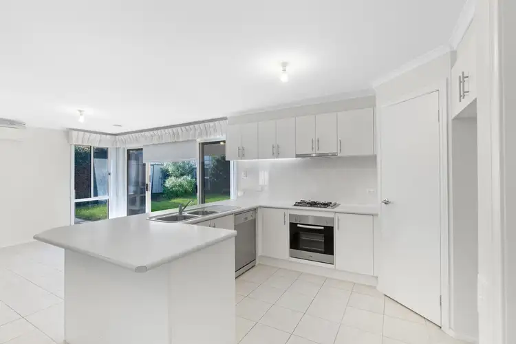 Fourth view of Homely unit listing, 2/9 Dobson Street, Ferntree Gully VIC 3156