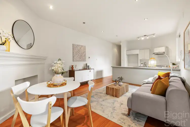 Third view of Homely apartment listing, 2/39 Marine Parade, St Kilda VIC 3182