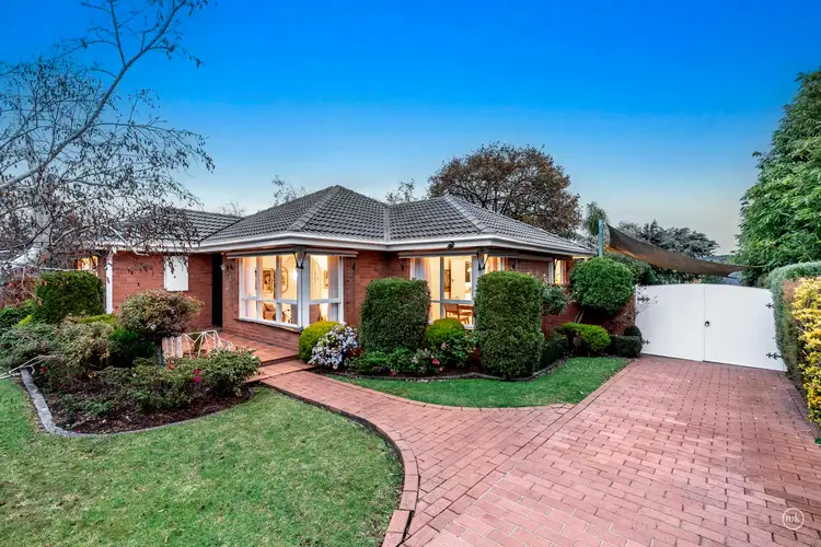 17 Galatea Street, Diamond Creek VIC 3089