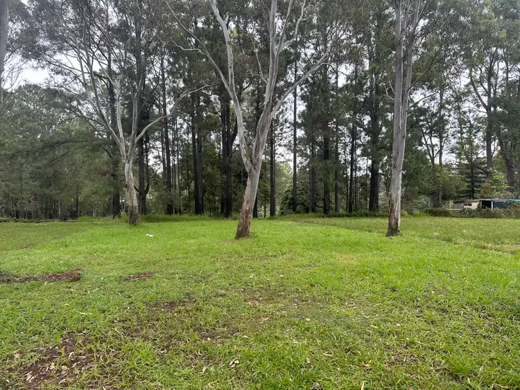 36 Cooee Crescent, Macleay Island QLD 4184