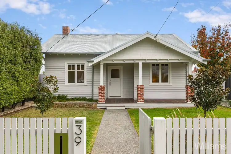 39 Home Road, Newport VIC 3015