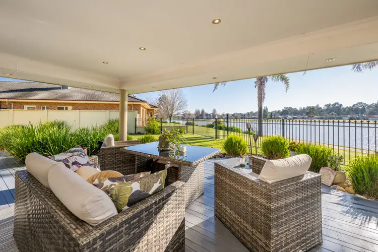 Second view of Homely house listing, 7 Toolondo Court, Kialla VIC 3631