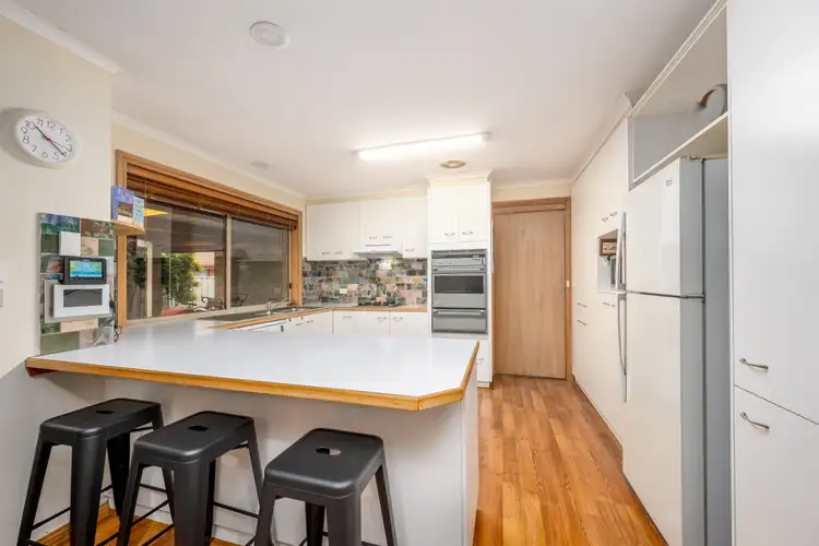 Second view of Homely house listing, 9 Wintersun Court, Shepparton VIC 3630