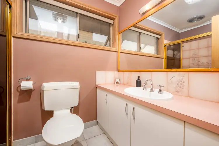 Sixth view of Homely house listing, 9 Wintersun Court, Shepparton VIC 3630