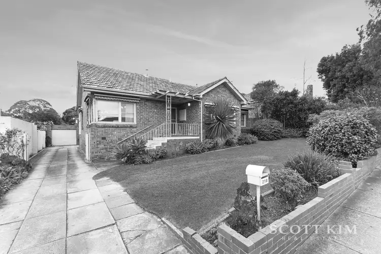 Main view of Homely house listing, 218 Stephensons Road, Mount Waverley VIC 3149