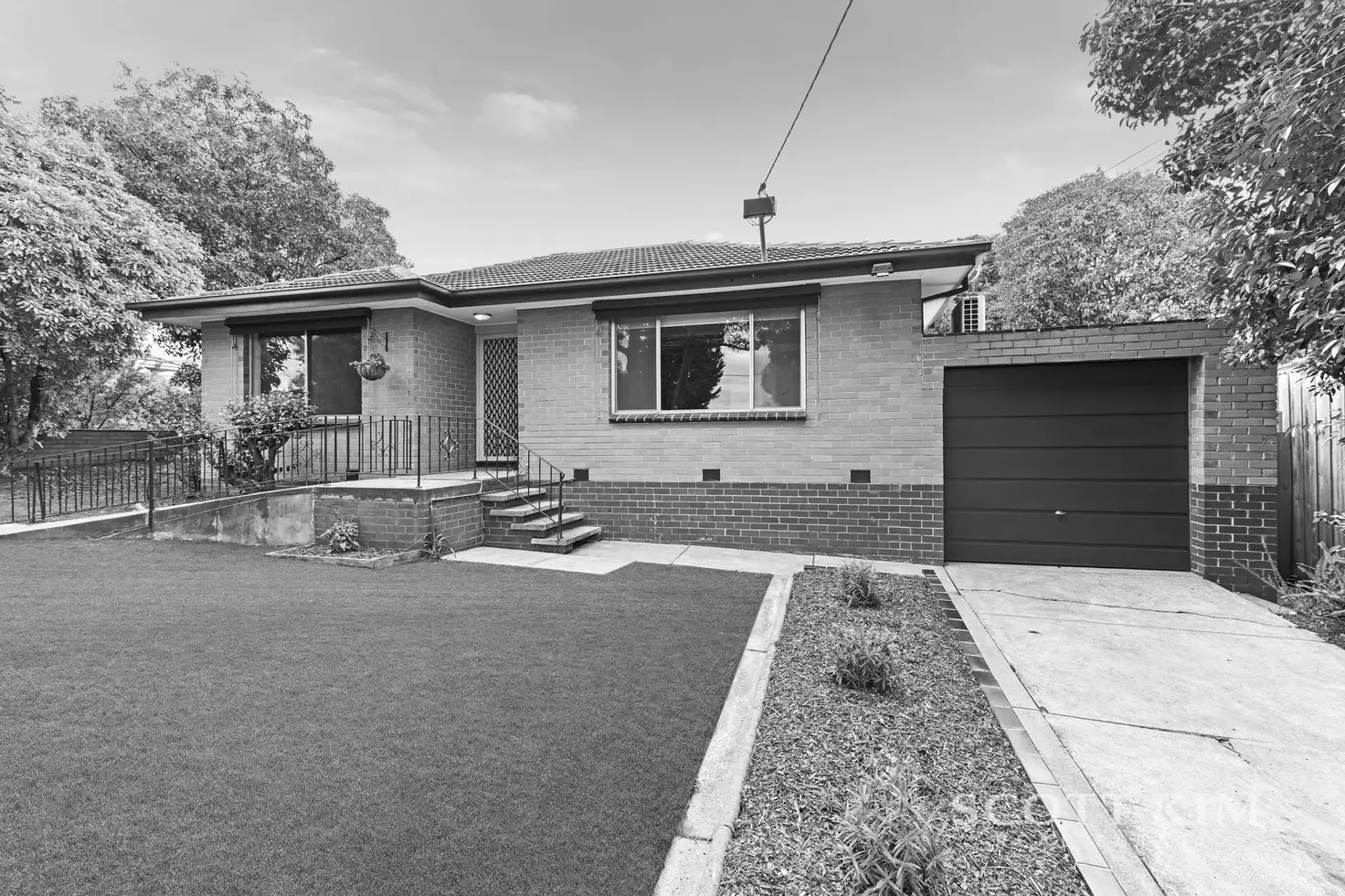 Main view of Homely unit listing, 1/7 La Frank Street, Burwood VIC 3125