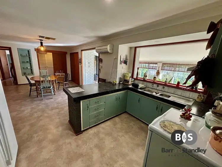 Fifth view of Homely house listing, 5 Riverview Place, Capel WA 6271