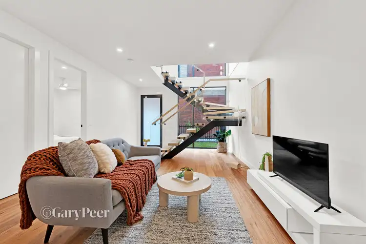 Fifth view of Homely townhouse listing, 2/168 Hawthorn Road, Caulfield North VIC 3161