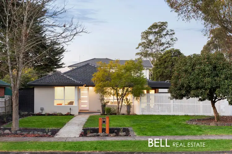 122 Esther Crescent, Mooroolbark VIC 3138