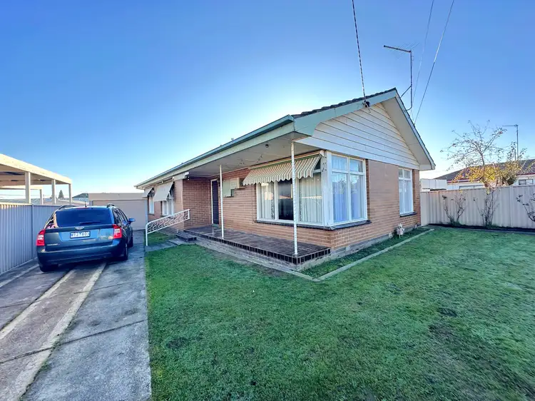 2 Stamford Street, Wendouree VIC 3355