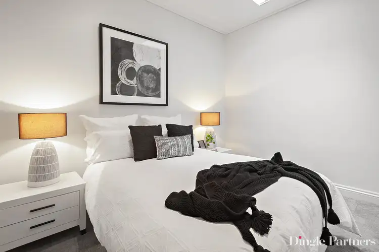 Fifth view of Homely unit listing, 7/90 Bourke Street, Melbourne VIC 3000