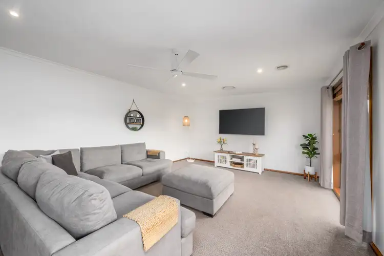 Fourth view of Homely house listing, 1 Duncan Court, Shepparton VIC 3630