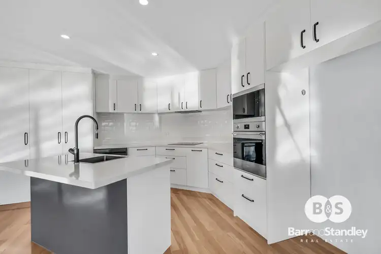 Sixth view of Homely house listing, 8 Fletcher Court, Leschenault WA 6233