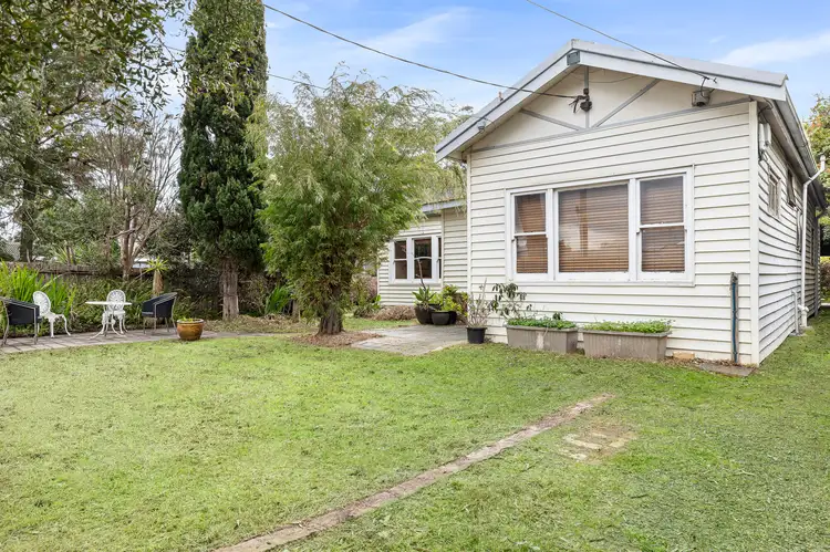 15 Boonong Avenue, Seaford VIC 3198
