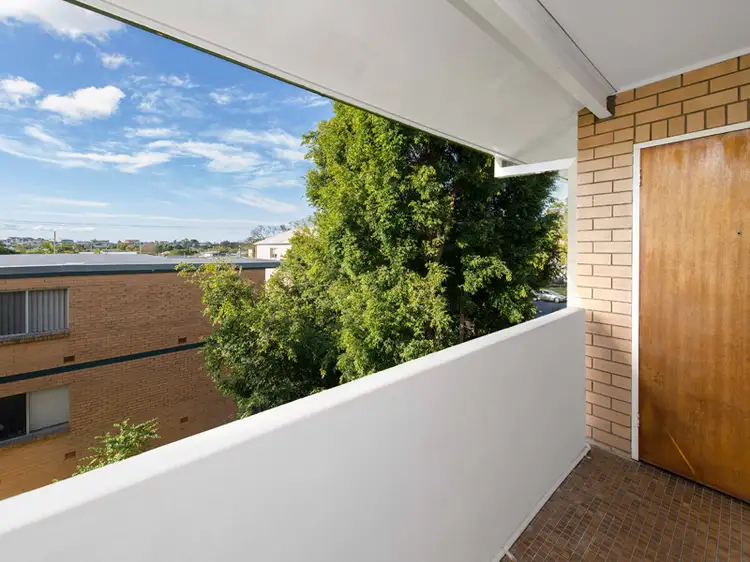 Sixth view of Homely unit listing, 6/9 Denham Street, Clayfield QLD 4011