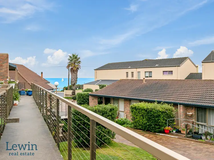 24/128-130 Beach Road, Parkdale VIC 3195