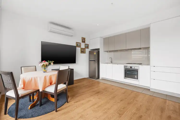 Fourth view of Homely apartment listing, 302/3 Morton Avenue, Carnegie VIC 3163