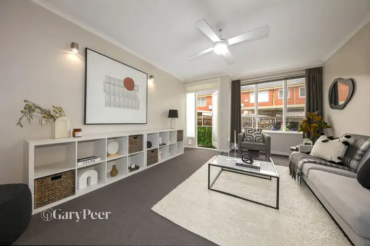 Main view of Homely unit listing, 5/15 Royal Avenue, Glen Huntly VIC 3163