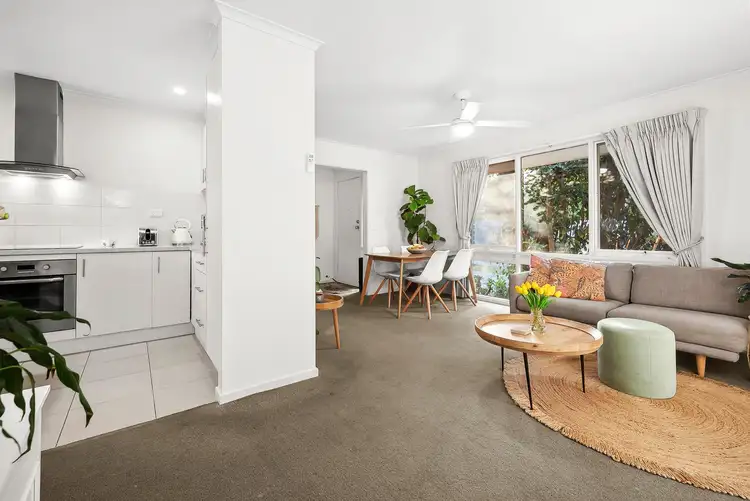Second view of Homely unit listing, 2/5 Grant Road, Somerville VIC 3912