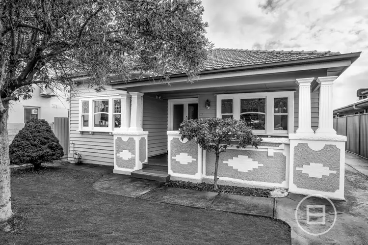 15 Peacock Street, Brunswick West VIC 3055