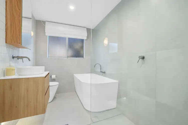 Sixth view of Homely apartment listing, 3/2 Greenwood Place, Freshwater NSW 2096