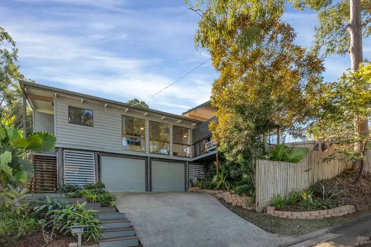 7 Chapman Street, Chapel Hill QLD 4069