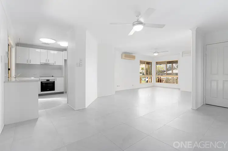 Fifth view of Homely house listing, 3 Lynanda Court, Rothwell QLD 4022