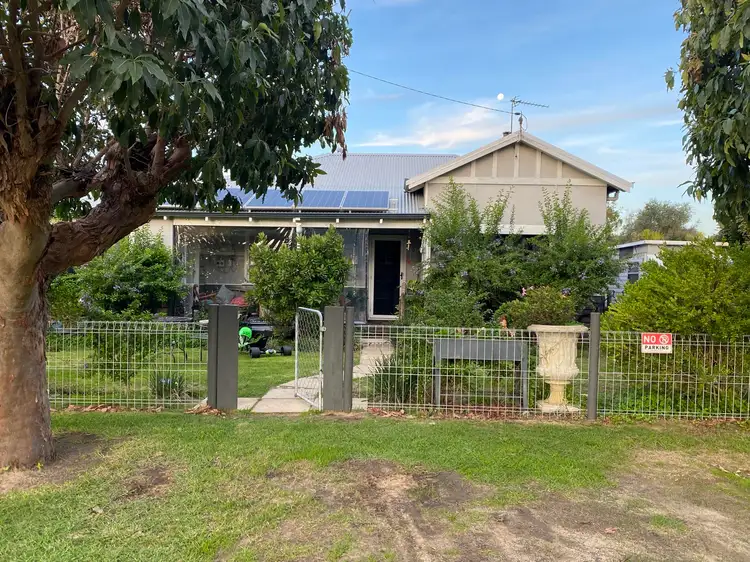 4 Ash Avenue, Harvey WA 6220