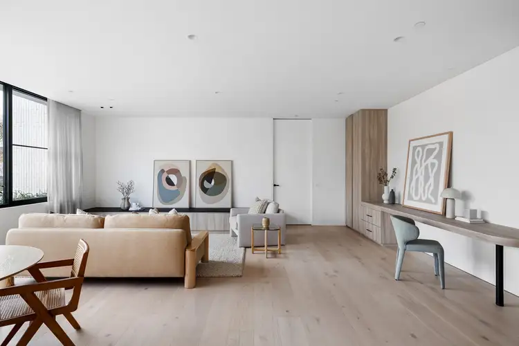 1 Tiuna Grove