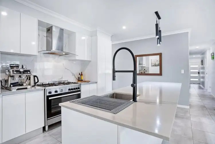 Second view of Homely house listing, 3 Ebb Close, Trinity Beach QLD 4879