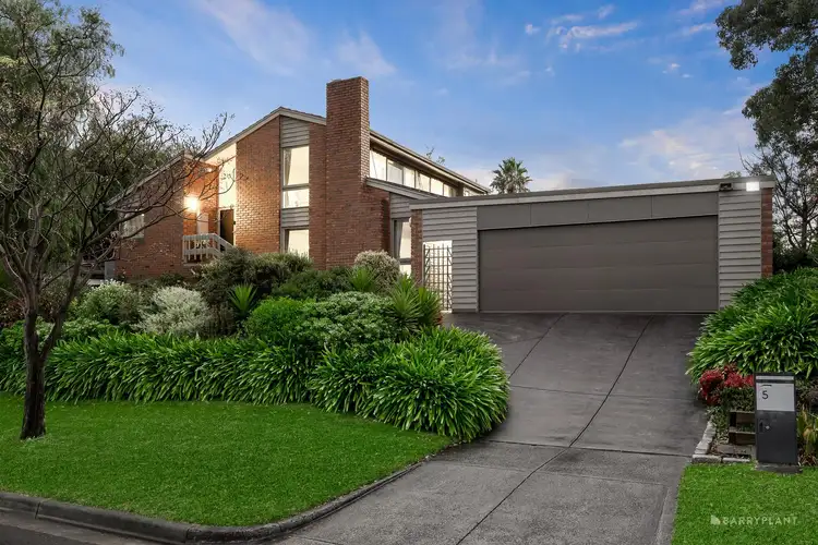 5 Harrington Place, Doncaster East VIC 3109