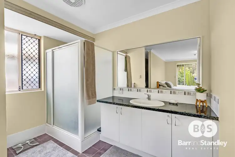 Fifth view of Homely house listing, 4 Cockatoo Gate, Australind WA 6233