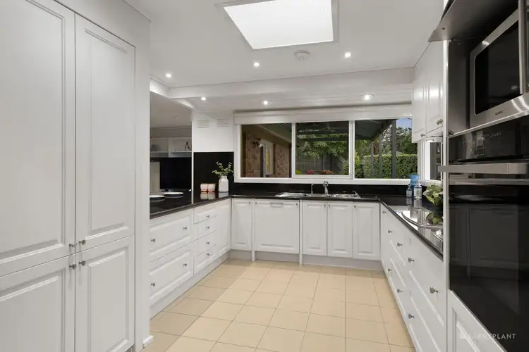 Fifth view of Homely house listing, 6 Dewpond Court, Templestowe VIC 3106