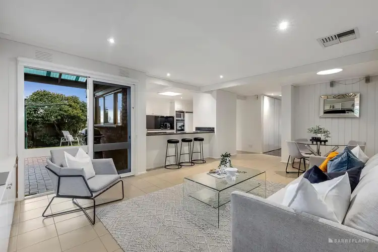 Sixth view of Homely house listing, 6 Dewpond Court, Templestowe VIC 3106