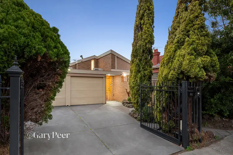 48 Park Crescent, Caulfield North VIC 3161