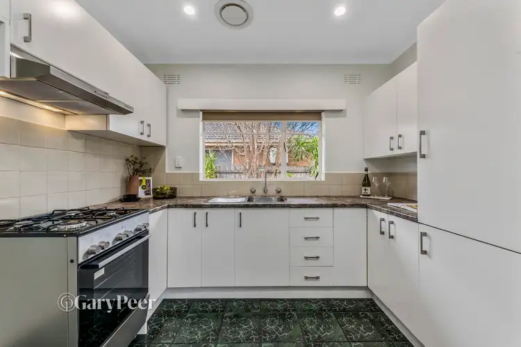 Sixth view of Homely villa listing, 1/7 Wattle Avenue, Glen Huntly VIC 3163