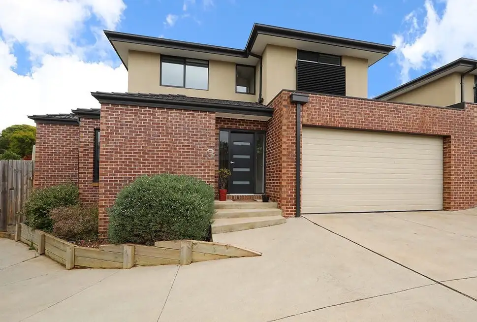 Main view of Homely townhouse listing, 3/11 Zeising Court, Boronia VIC 3155