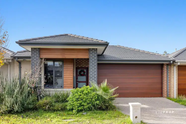 42 Merryfield Circuit, Williams Landing VIC 3027