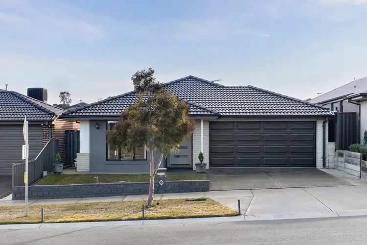 42 Appleberry Way, Wallan VIC 3756