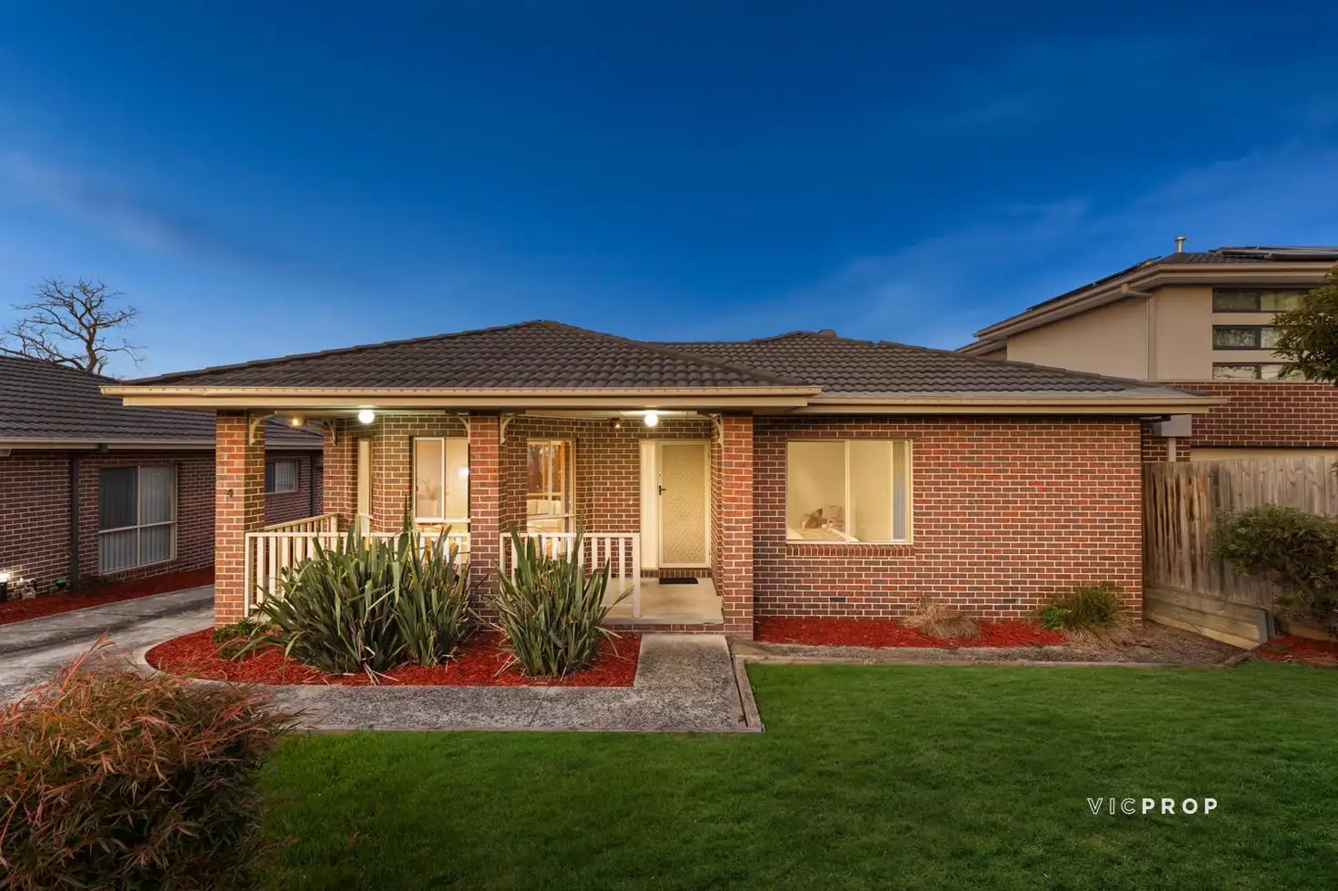 Main view of Homely unit listing, 4/4 Wilson Street, Ferntree Gully VIC 3156