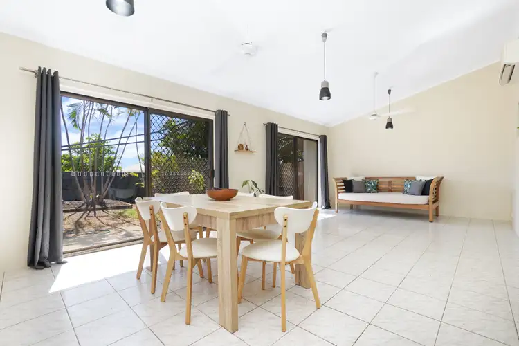 Sixth view of Homely unit listing, 2/11 Geranium Street, The Gardens NT 820