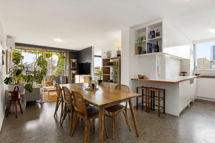 24/166W Toorak Road, South Yarra VIC 3141