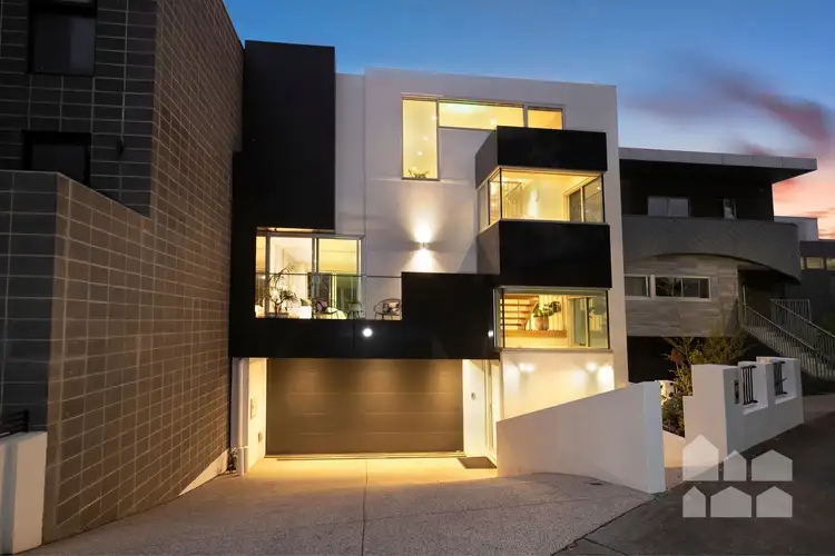 Fifth view of Homely house listing, 18 Skyline Drive, Maribyrnong VIC 3032