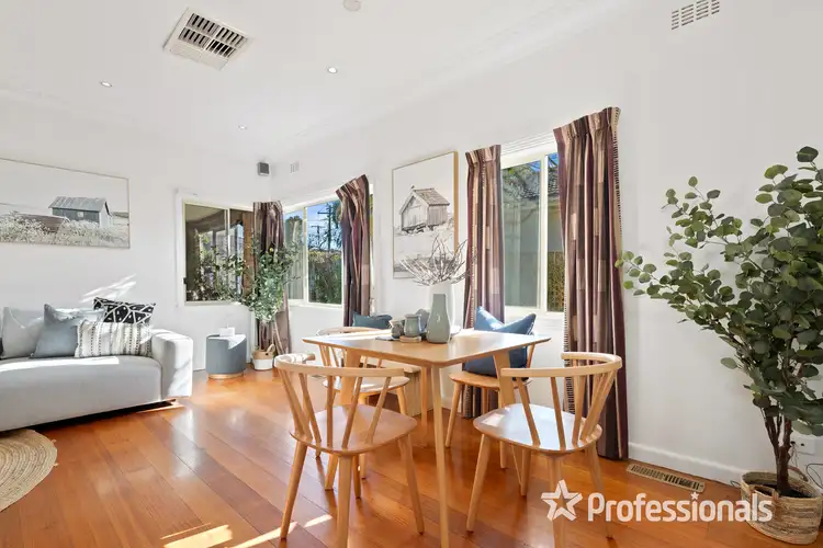 Fourth view of Homely unit listing, 1/196 Lawrence Road, Mount Waverley VIC 3149