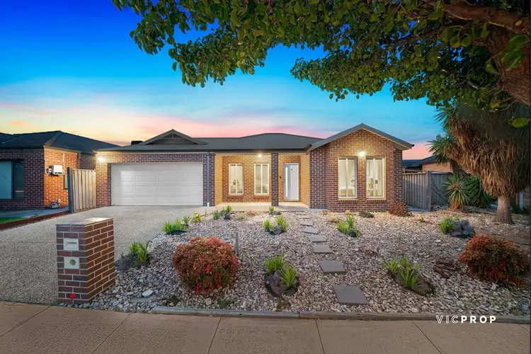 40 Fantail Crescent, Williams Landing VIC 3027