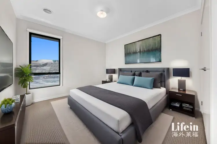 Fifth view of Homely house listing, 8 Oakham Drive, Williams Landing VIC 3027